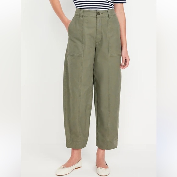 Old Navy Denim - NWT Old Navy High Rise Barrel Leg Jean - Plus Size Clothing
